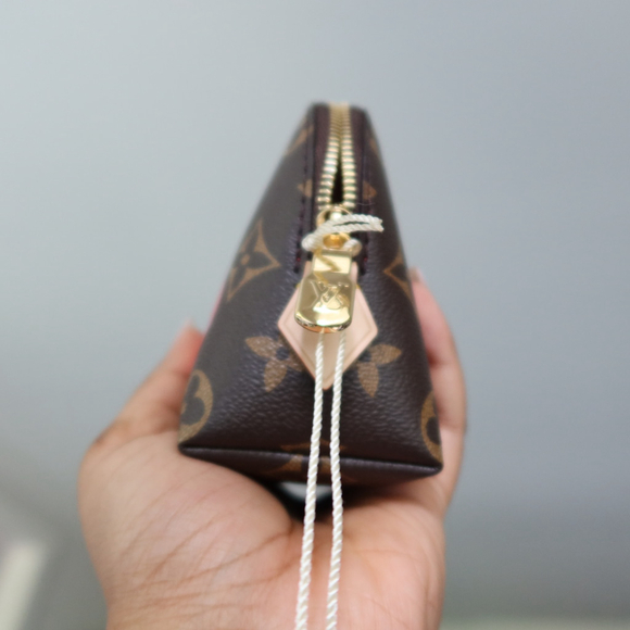 Louis Vuitton LV x TM Cosmetic Pouch PM - Picture 7 of 13